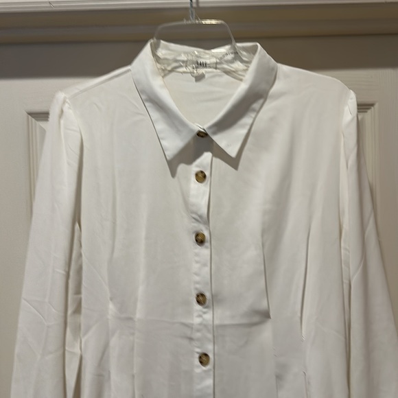 HAVE L Button Down - Picture 2 of 7